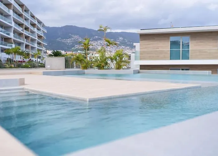 Sealavie * Funchal (Madeira)